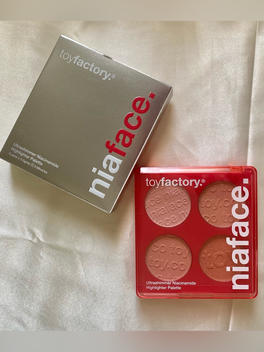 Niaface Highlighter Palette - NWT/Sealed